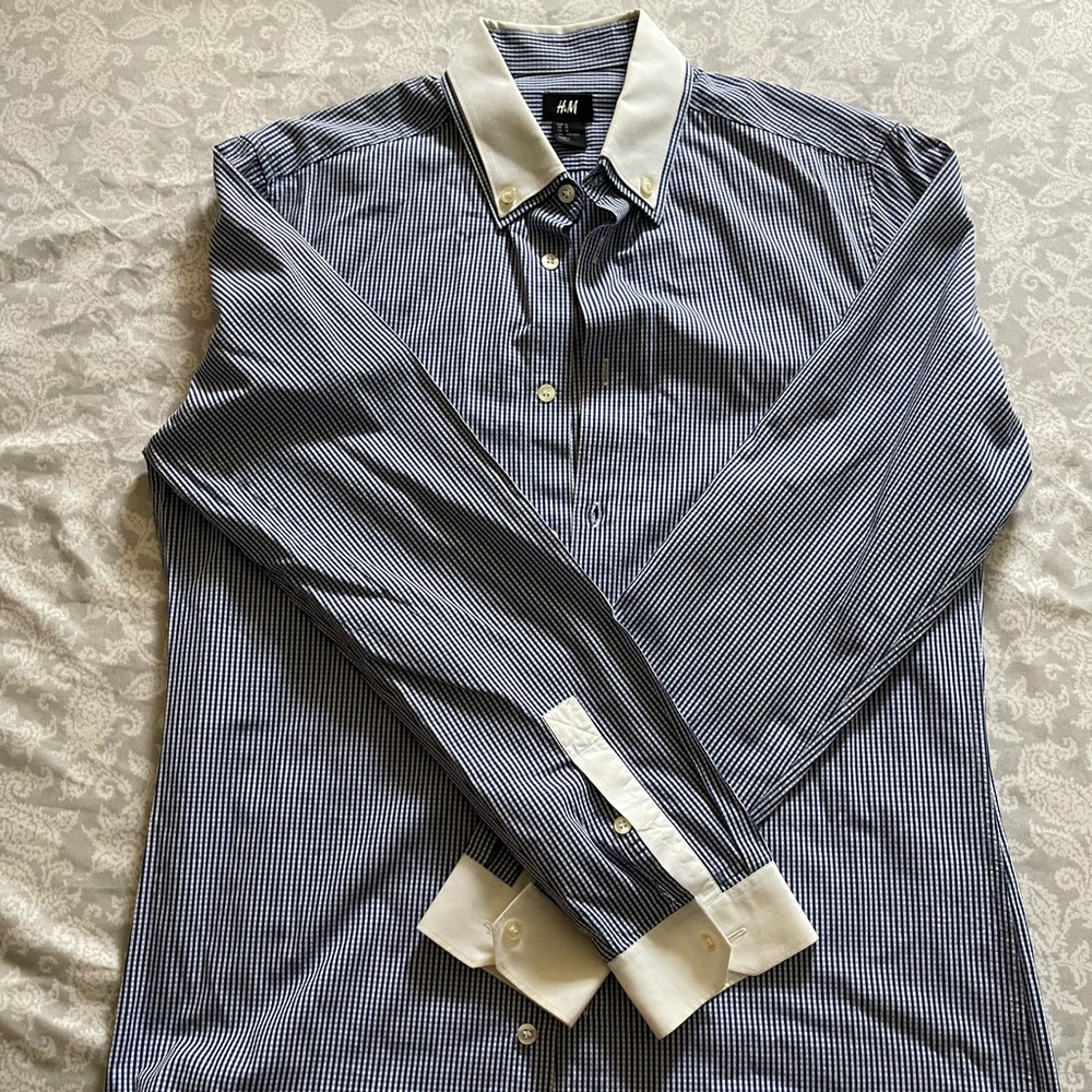 H&M Button Up